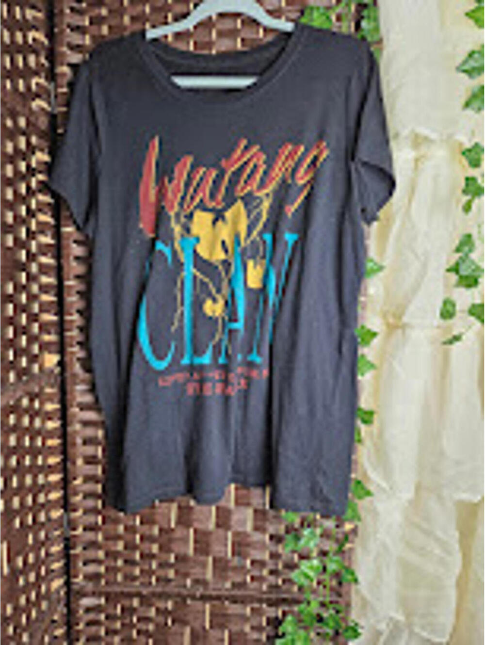 Wu Tang Clan Tee Faded Black Vintage Style Rap Shirt Streetwear Y2K
